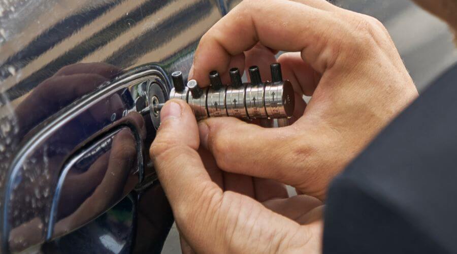 Expert tile roof repair services in Du Bois, IL